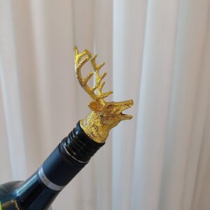 Reindeer Wine Pourer cum Aerator - Gold